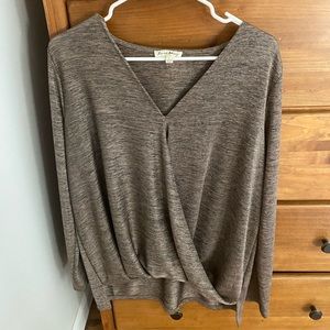 Woman’s Large blouse